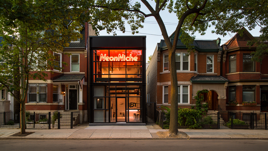 Finding the Best Custom Neon Signs in Toronto